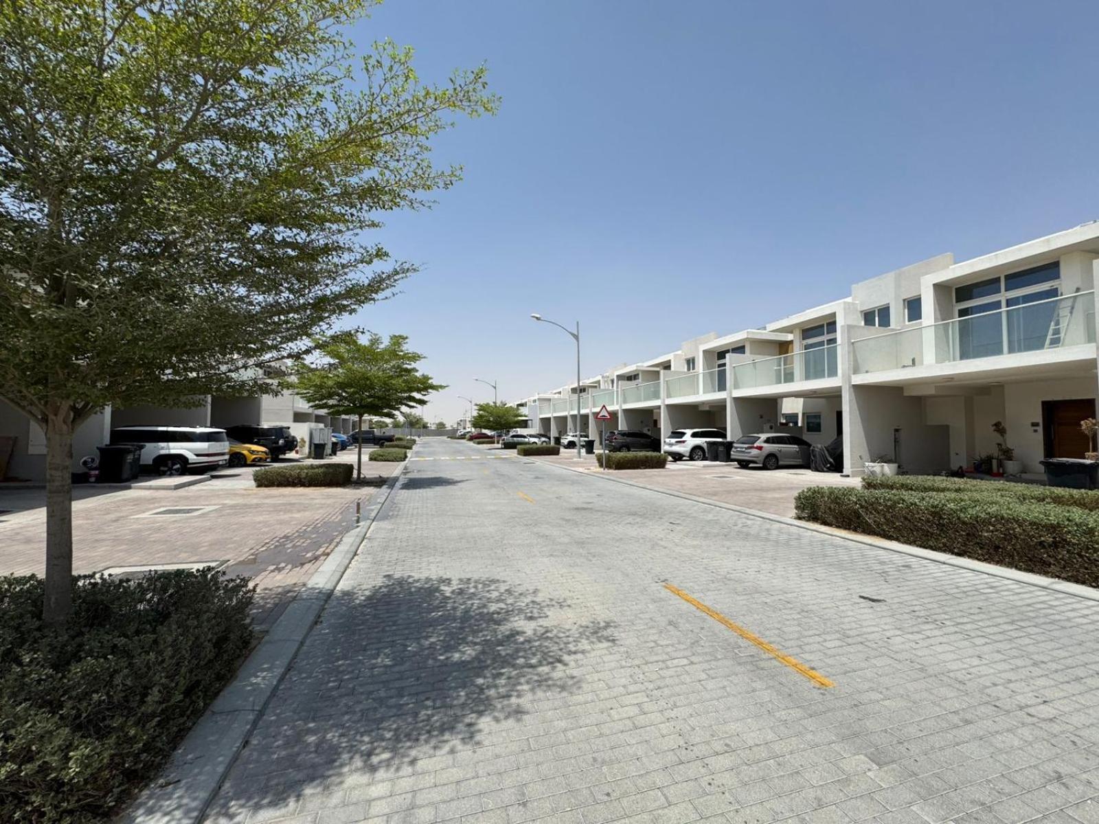 3 Bedroom In Vardon Cluster Damac Hills 2 Peaceful Family Retreat By Al Sarya Homes *